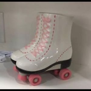 Scentsy Roller Skate  warmer NEW WITHOUT BOX